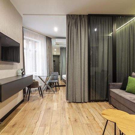 Studio Near Opera Λβιβ Εξωτερικό φωτογραφία